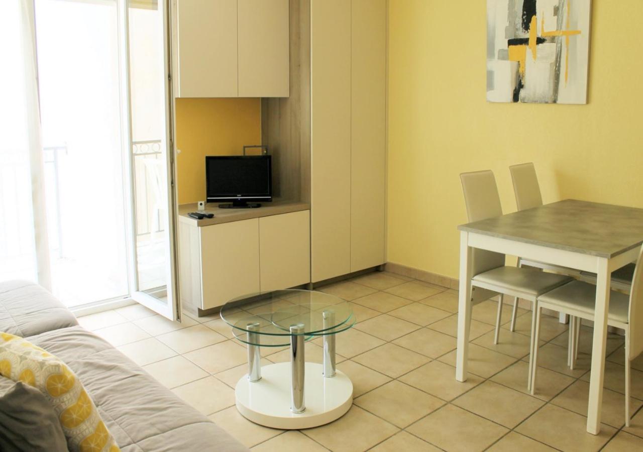 Viva Riviera Residence Palazzio カンヌ エクステリア 写真